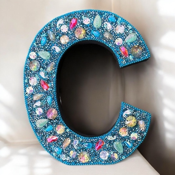 NEW Bombay Monogram Letter “C” Jeweled Decorative Piece - Picture 1 of 5